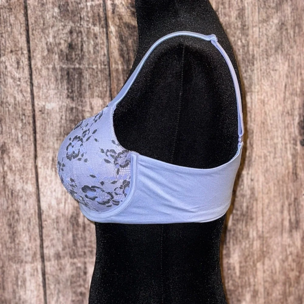 Victoria’s Secret Purple Body By Victoria Lined Demi Convertible Strap Bra 💜